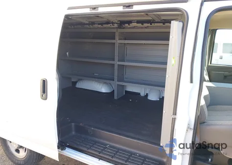 2022 Chevrolet Express Cargo Rwd 2500 Regular Wheelbase Wt из США, поврежденный, VIN 1GCWGAFP1N1260327